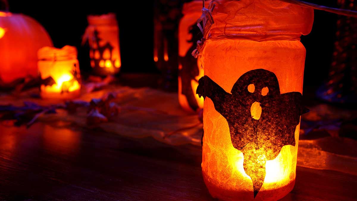 Hantu Orba Buku Merah