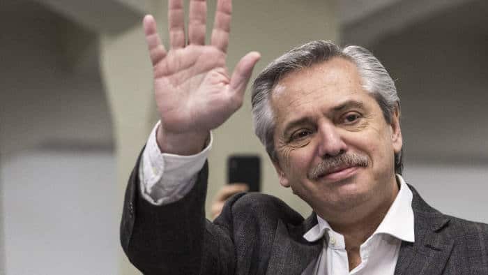 Unggul Lawan Petahana, Alberto Fernandez Menangkan Pilpres Argentina