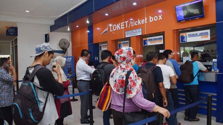 Jelang Natal & Tahun Baru, KAI Siapkan Penjualan Tiket H-30