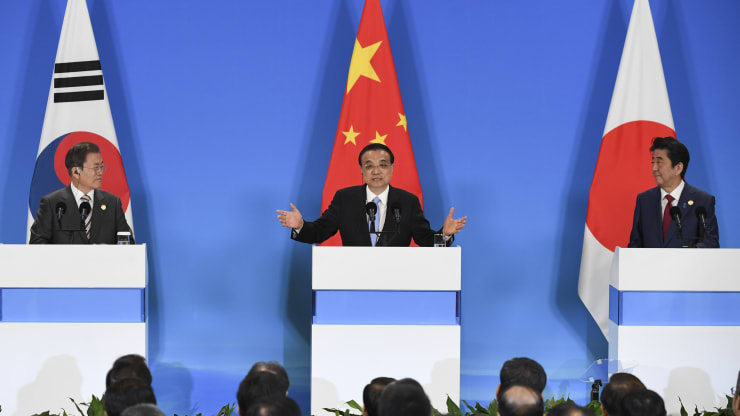 KTT China, Jepang dan Korsel; Bisnis Tidak Menyembuhkan Luka Lama