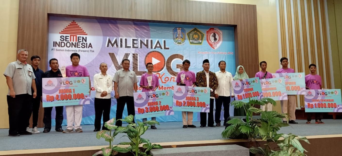 Semen Indonesia Anugrahi Jawara Lomba Vlog Tuban Lomba Vlog Tuban
