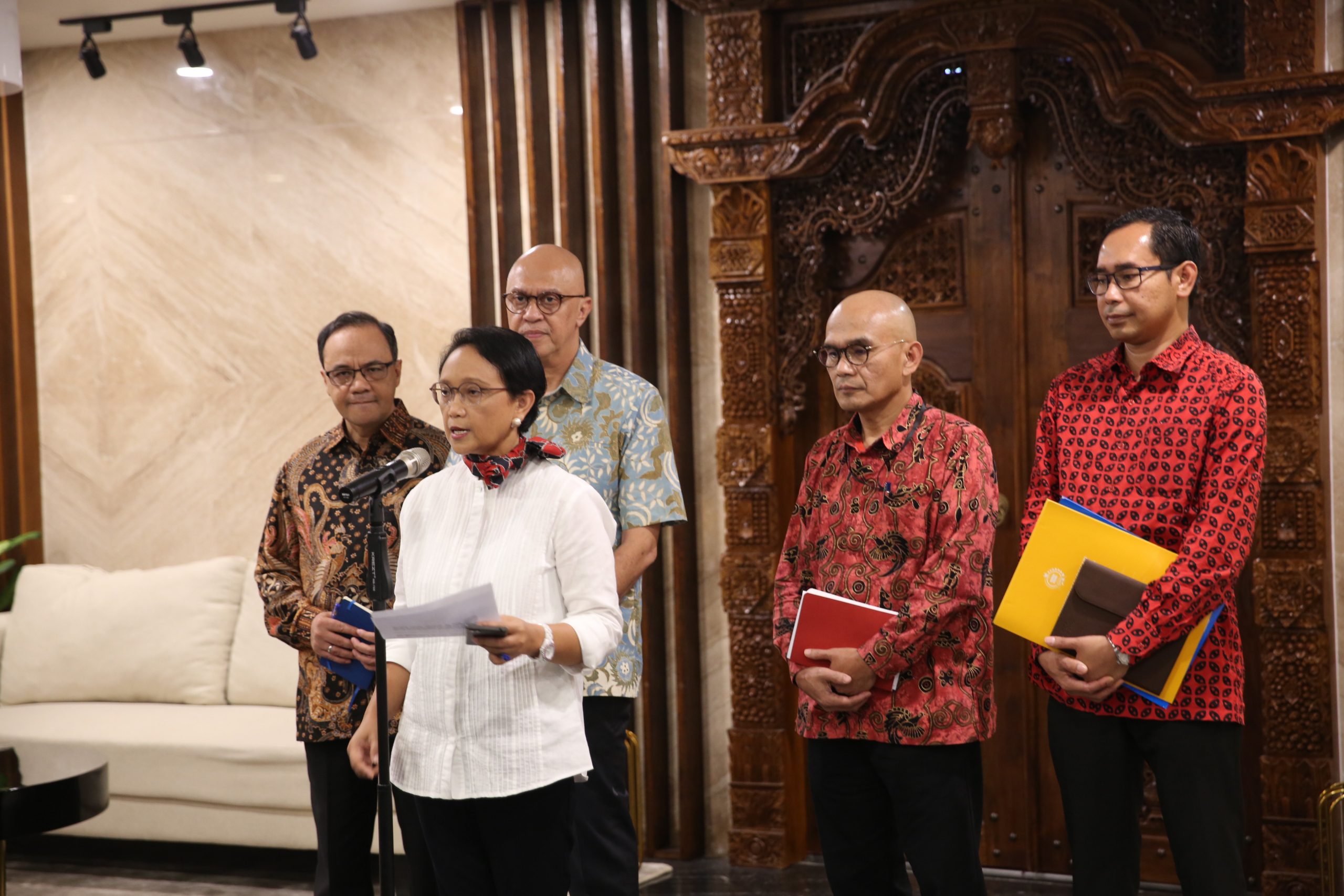 Konferensi Pers Kemlu