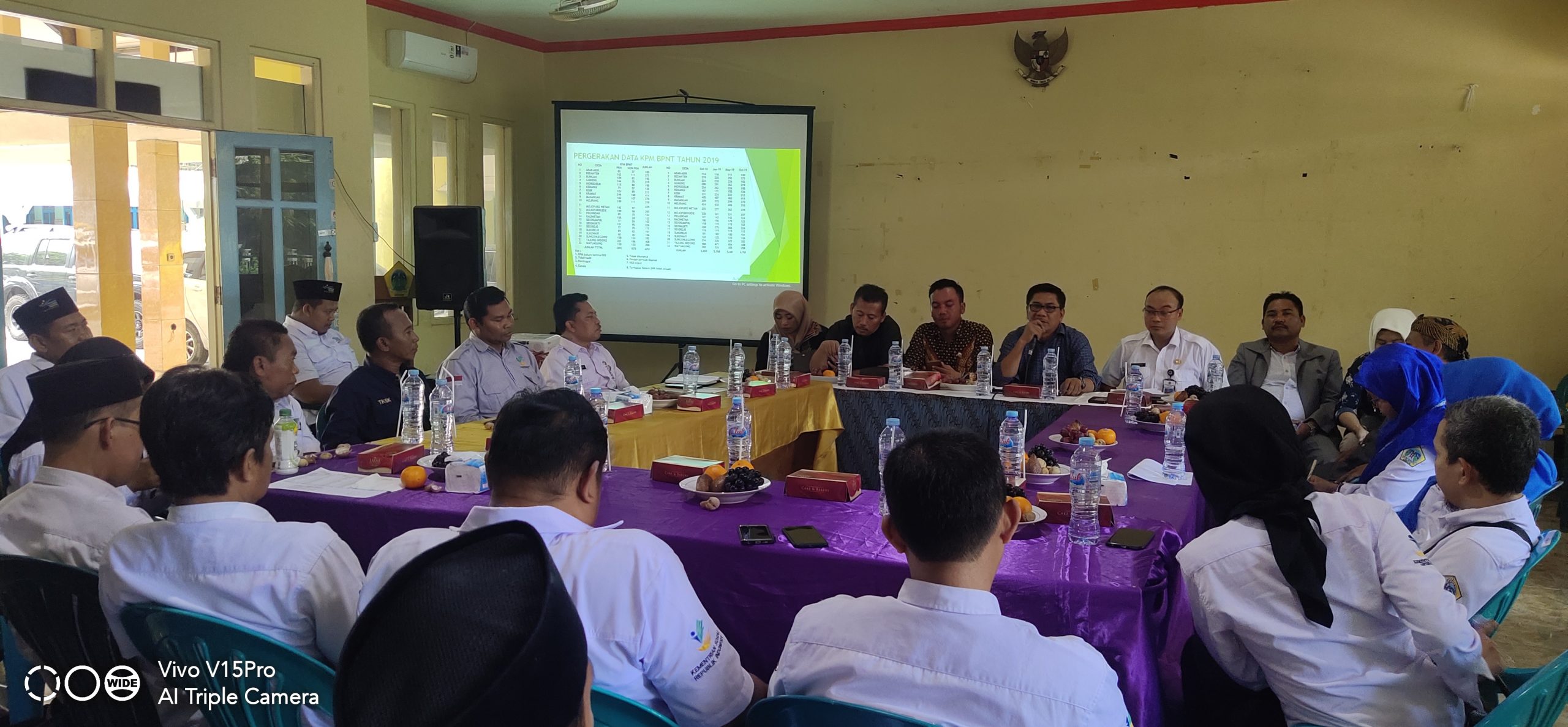 Komisi IV DPRD Gresik Kungker Bansos Sembako dan PKH