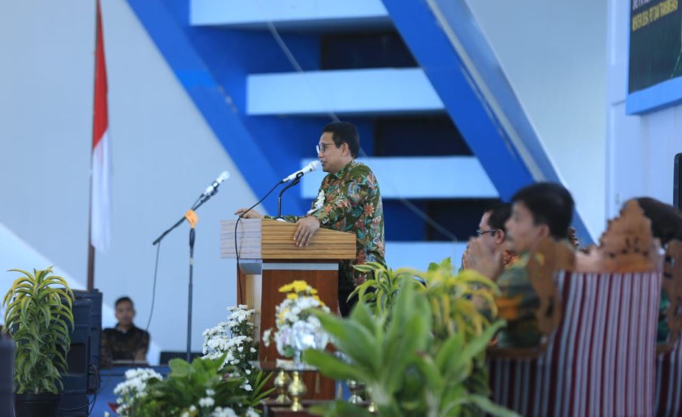 Menteri Halim