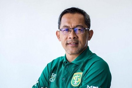 Laga Semi Final Persebaya Vs Arema Dipindah, Aji Santoso Sedikit Kecewa