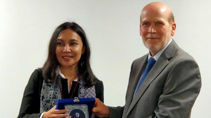 Uang Kertas Negara Peru Akan Dicetak Oleh PERURI Penanda tanganan kesepakatan cetak uang kertas Peru