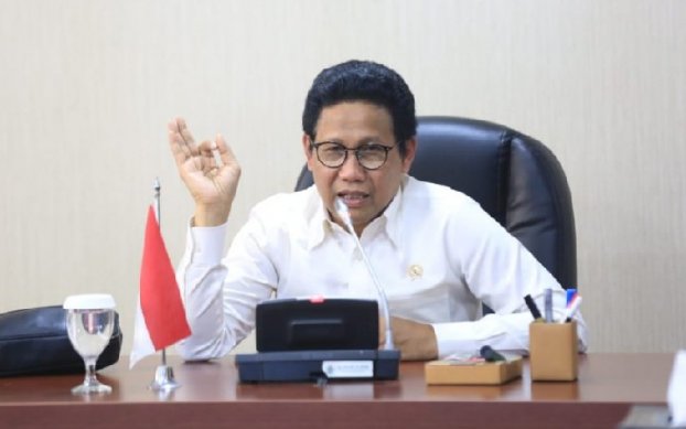 Menteri Halim Minta Balai Desa Jadi Tempat Isolasi