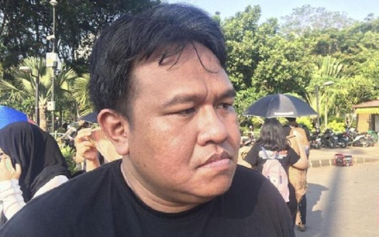 Berita Baru, Dandhy Laksono