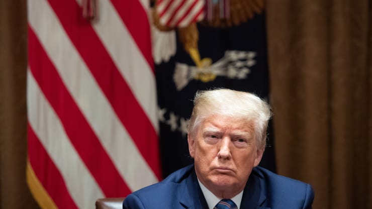 Pengguna TikTok Kampanyekan Boikot Bisnis Milik Trump