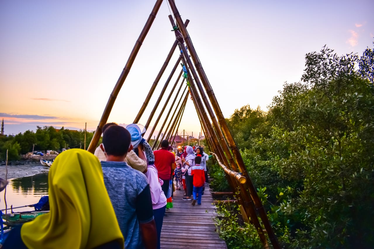Dermaga Pasusukan Lumpur Jadi Wisata Baru di Gresik, Tawarkan Sensasi Budaya Lokal