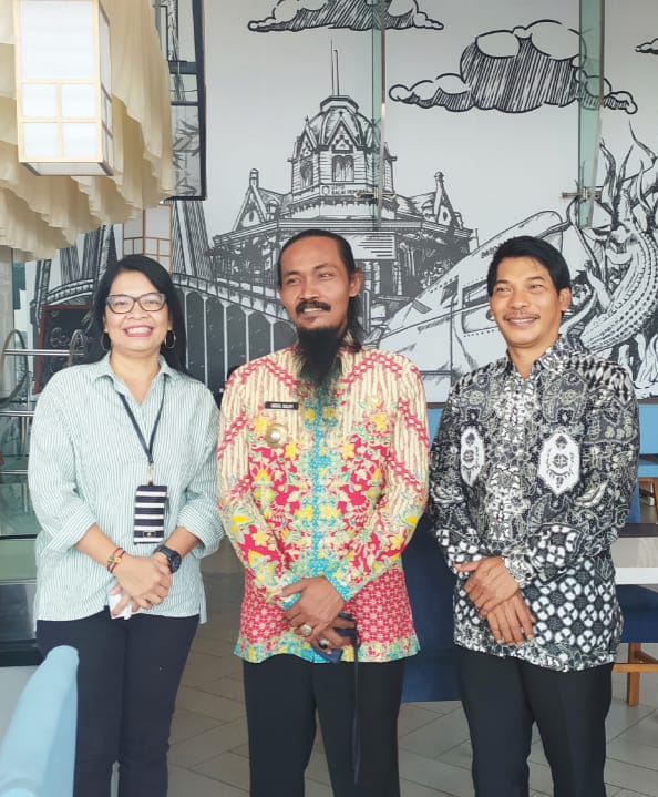 Kembali Torehkan Prestasi Bergengsi, Kades Sekapuk Abdul Halim Raih Anugrah 'The Most Excellent Figure'