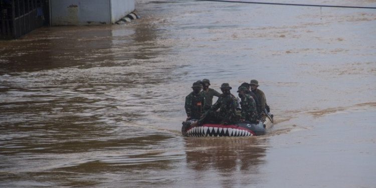 Penyusutan Hutan Penyebab Banjir di Kalsel