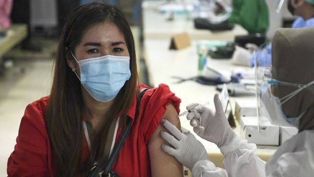 Kemenkes Resmi Izinkan Vaksinasi Covid-19 Mandiri