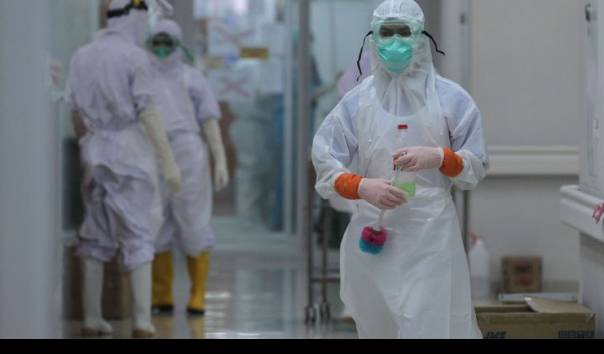 Meski Turun, Kasus Harian COVID-19 di Inggris Masih 14.876