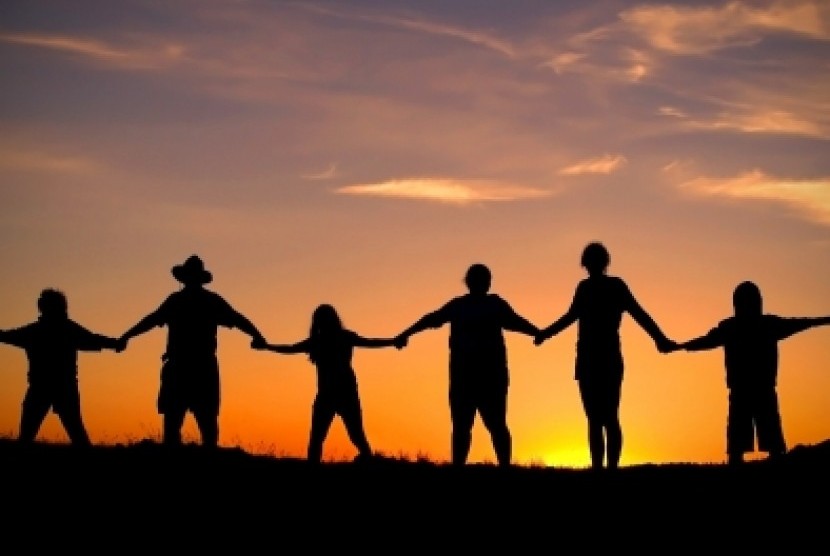 Hidup Patut | Catatan Ramadan: Ahmad Erani Yustika Hidup Patut | Catatan Ramadan: Ahmad Erani Yustika