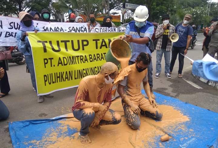 Warga Sanga-sanga Tuntut Pemprov Tutup Tambang Batu Bara