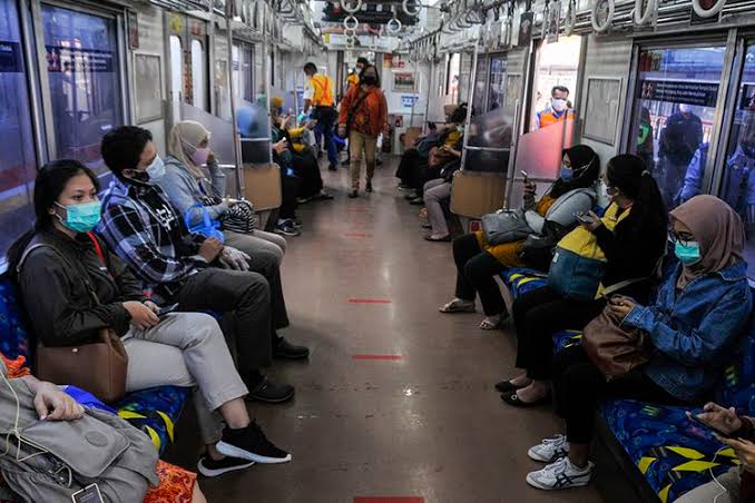 Naik 6 Persen, Lebih dari 175 Ribu Orang Gunakan KRL Pagi Ini