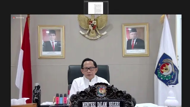 Ini Penjelasan Mendagri Soal Batas Waktu Makan di Tempat