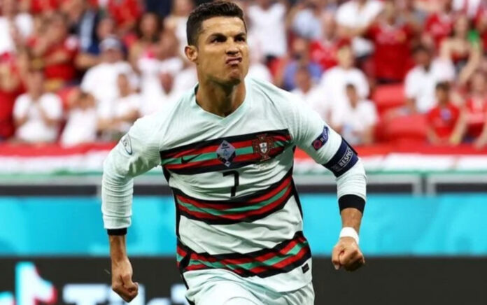 Mengejutkan, Cristiano Ronaldo Balik Lagi ke Manchester United