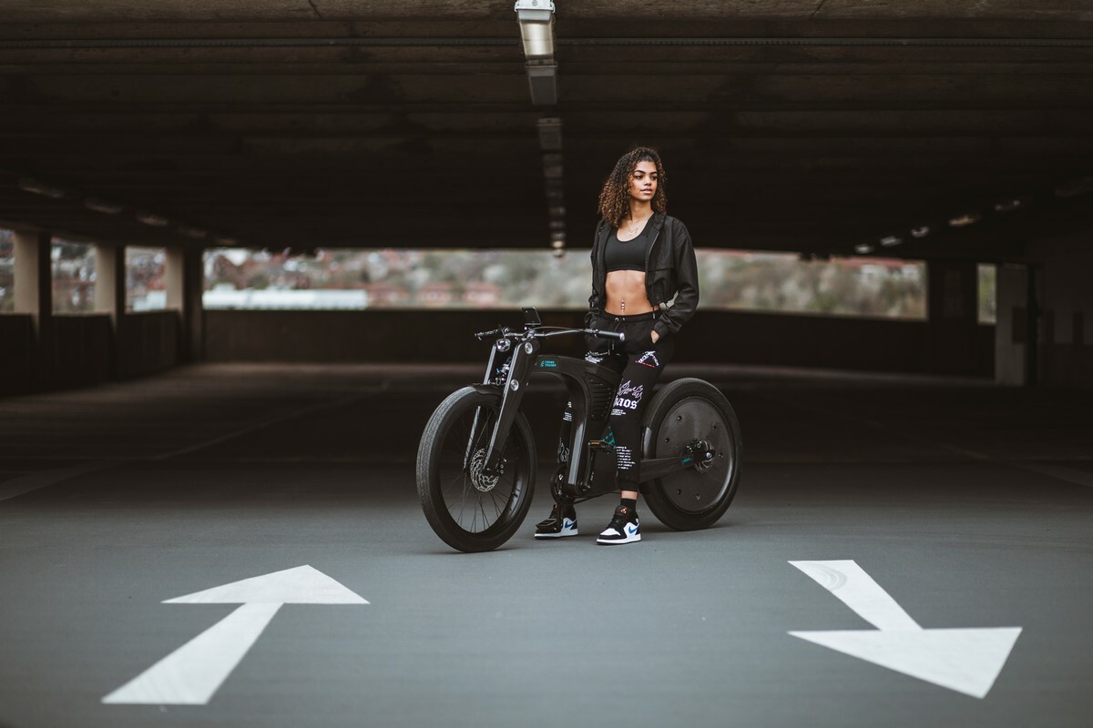 CrownCruiser, e-Bike dengan Desain Super Modis