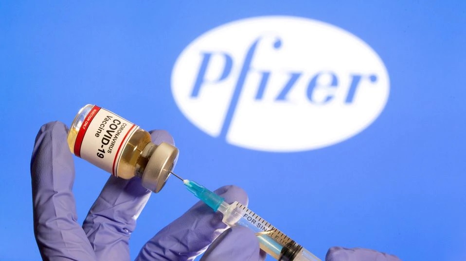 Efektivitas booster vaksin Pfizer mencapai 95,6 persen, termasuk varian delta, menurut data yang dirilis oleh perusahaan Pfizer-BioNTech. Foto: Reuters.