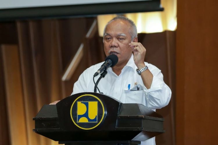 Menteri PUPR Minta Pemda Mudahkan Izin Investor