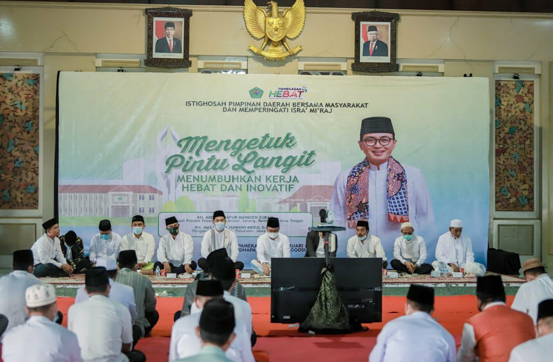 Mengetuk Pintu Langit, Bupati Pamekasan berharap Pandemi Segera Usai Mengetuk Pintu Langit, Bupati Pamekasan berharap Pandemi Segera Usai