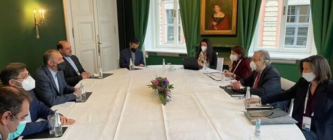 Menlu Iran Amir-Abdollahian bertemu Sekjen PBB Antonio Guterres pada 19 Februari 2022. Foto: IranItl.