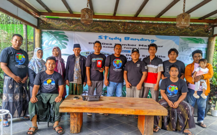 Studi Banding BUMDes Sumber Makmur Desa Kemantren Lamongan