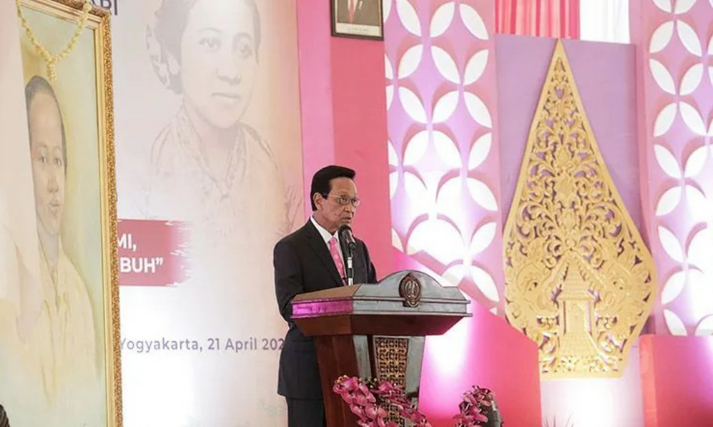 Gubernur DIY, Sultan HB X Dorong Perempuan Terus Berdaya dan Banyak Berkiprah di Sektor Publik