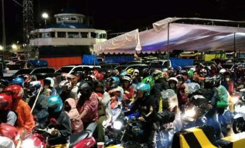 Tekan Kepadatan Pemudik di Pelabuhan Merak, Polda Banten Berlakukan Skenario 'Merah'