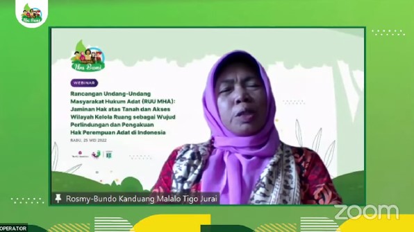 Rosmy: Perempuan Jadi Penentu Kebijakan Kehutanan di Malalo Sumbar