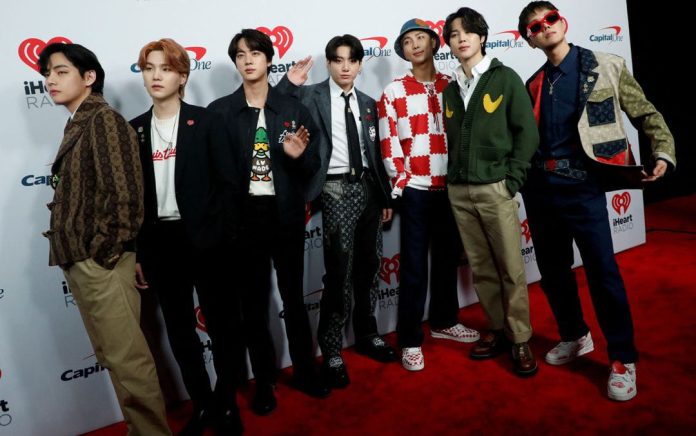 BTS Dimungkinkan Tetap Bisa Konser Walau Saat Wajib Militer