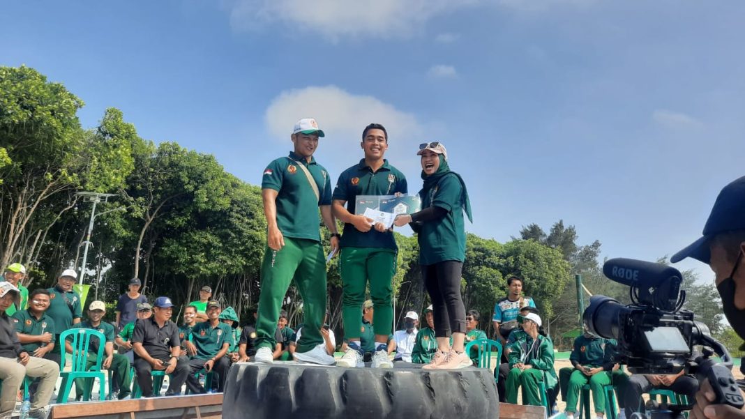 Majukan Dunia Olahraga, Ratna Juwita Berikan Reward Rp104 Juta Kepada Atlet Peraih Medali Porprov VII 2022 (istimewa)