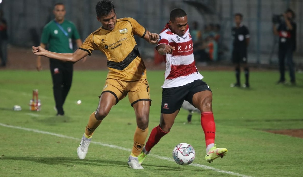 Menang dari Dewa United, Madura United Tetap di Puncak Klasemen