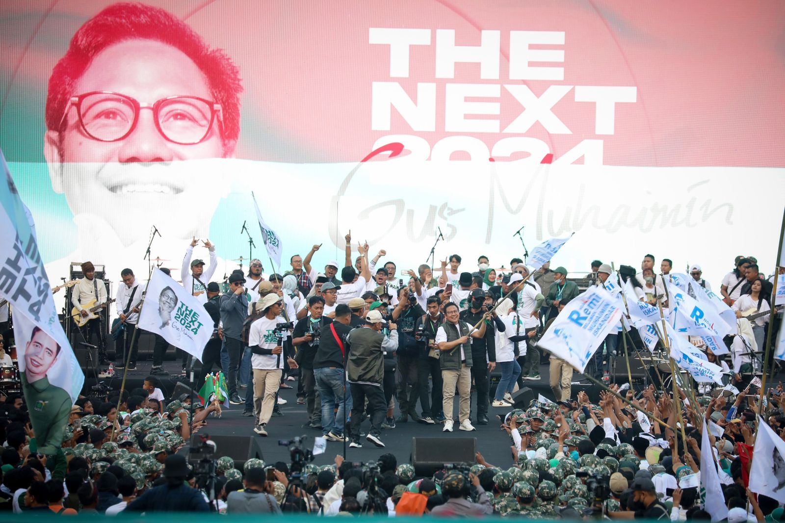 Puluhun Ribu Relawan-Simpatisan Deklarasi Gus Muhaimin Capres 2024 di Sidoarjo