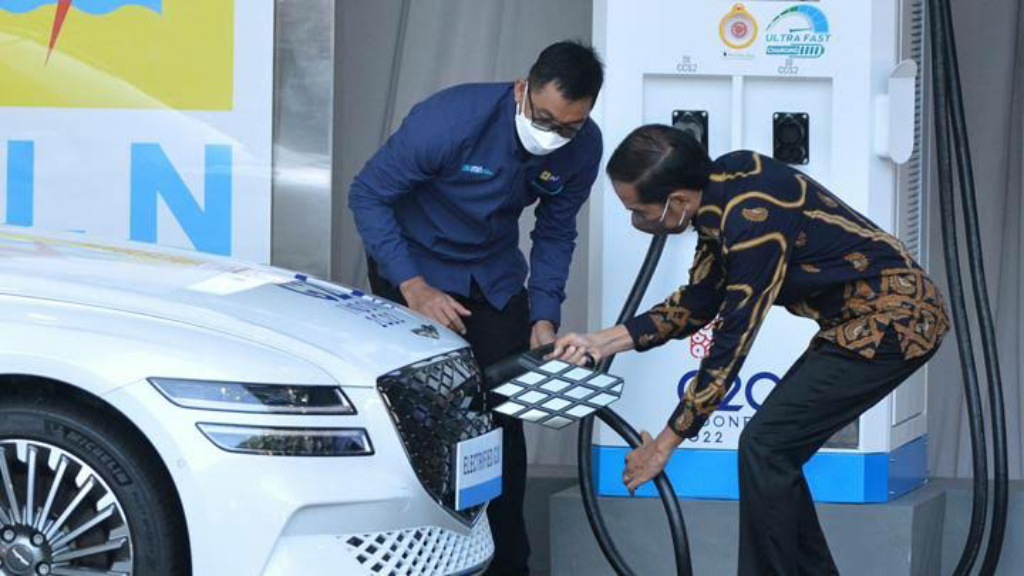 JATAM: Inpres Mobil Listrik, Kado untuk Pelaku Industri dan Elit Politik-Pebisnis 