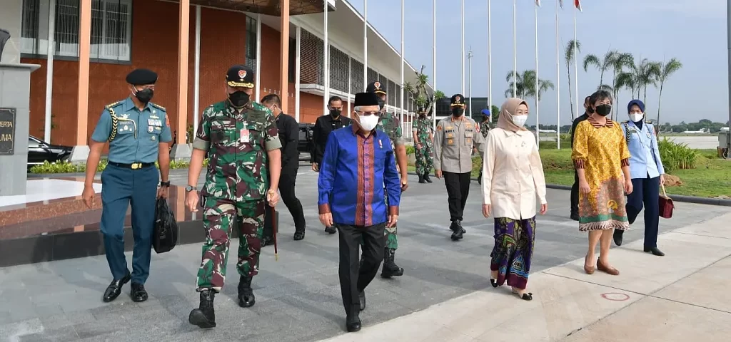 Bertolak ke Papua, Wapres Akan Kunjungi 4 Provinsi Bertolak ke Papua, Wapres Akan Kunjungi 4 Provinsi