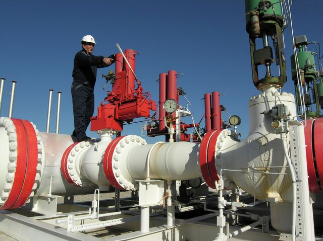 GIE: Tingkat Cadangan Gas Eropa Turun Di Bawah 75%