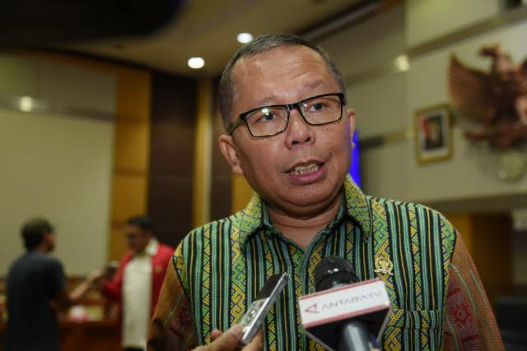 Temuan DPR: PT GNI Diskriminatif, Gaji TKI Lebih Kecil dari TKA China Temuan DPR: PT GNI Diskriminatif, Gaji TKI Lebih Kecil dari TKA China