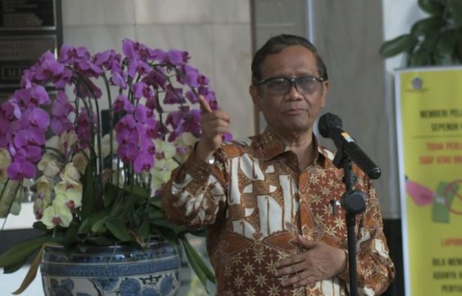 Pegang Banyak Data Pencucian Uang, Mahfud: Hampir Setiap Proyek Ada TPPU-nya!