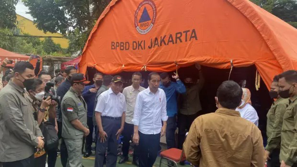 Presiden Buka Kemungkinan Relokasi Warga Depo Pertamina Plumpang