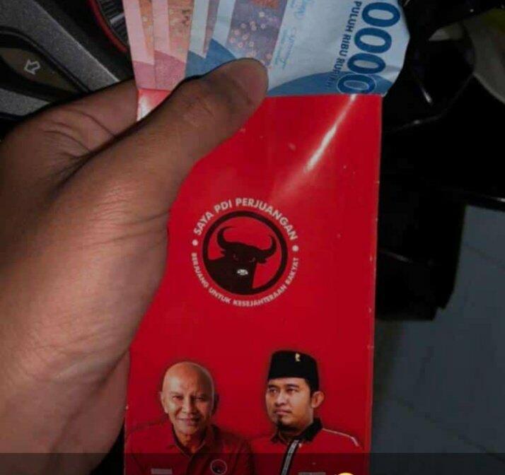 Bagikan Amplop Uang Saat Tarawih, Said Abdullah Angkat Bicara