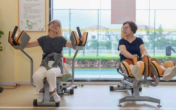 Shanghai Manfaatkan Teknologi Digital Lengkapi Infrastruktur Layanan Warga Lansia