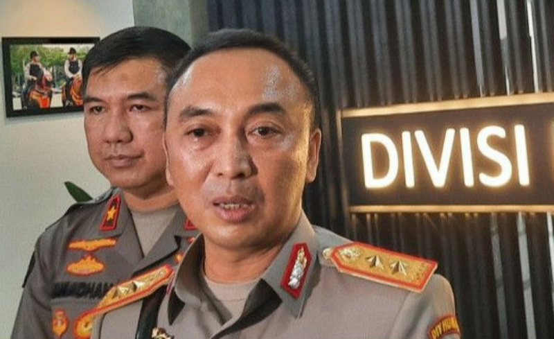 Polri Selidiki Penyebab Ledakan Kilang Minyak Pertamina Dumai Polri Selidiki Penyebab Ledakan Kilang Minyak Pertamina Dumai