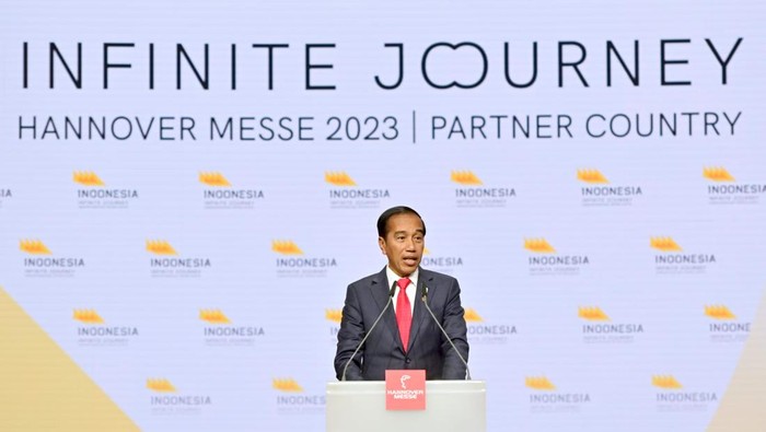 Presiden Jokowi Ajak Investor Jerman Bangun Ekonomi Hijau di Indonesia Presiden Jokowi Ajak Investor Jerman Bangun Ekonomi Hijau di Indonesia