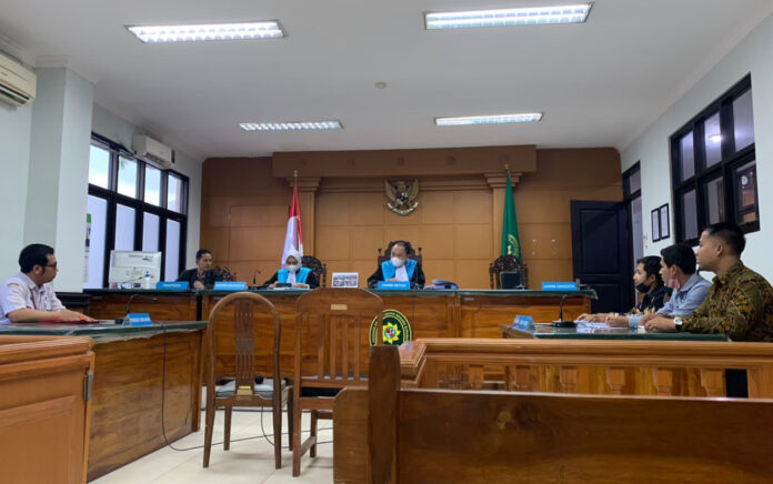 Warga Menang di PTUN atas Surat Keberatan Pemkot Surabaya: Buka Dokumen Izin The Trans Icon