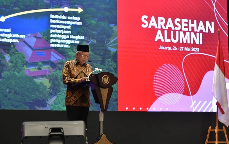 Wapres Dorong Generasi Muda dan Kaum Terdidik Tak Jadi Makelar Pembangunan Wapres Dorong Generasi Muda dan Kaum Terdidik Tak Jadi Makelar Pembangunan