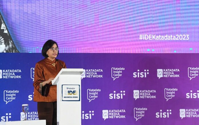 Jalan Berliku Perjuangan Pembangunan Indonesia