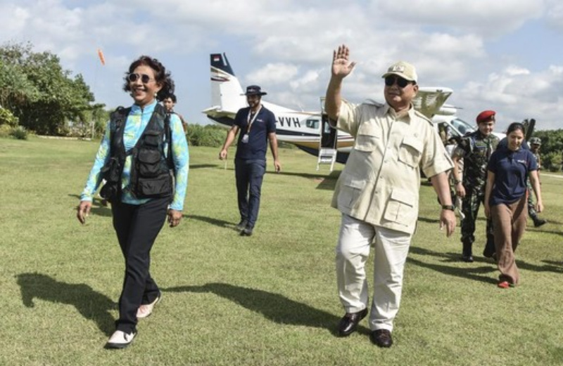 Jawaban Gila Susi Pudjiastuti Saat Ditanya Soal Cawapres Prabowo Jawaban Gila Susi Pudjiastuti Saat Ditanya Soal Cawapres Prabowo